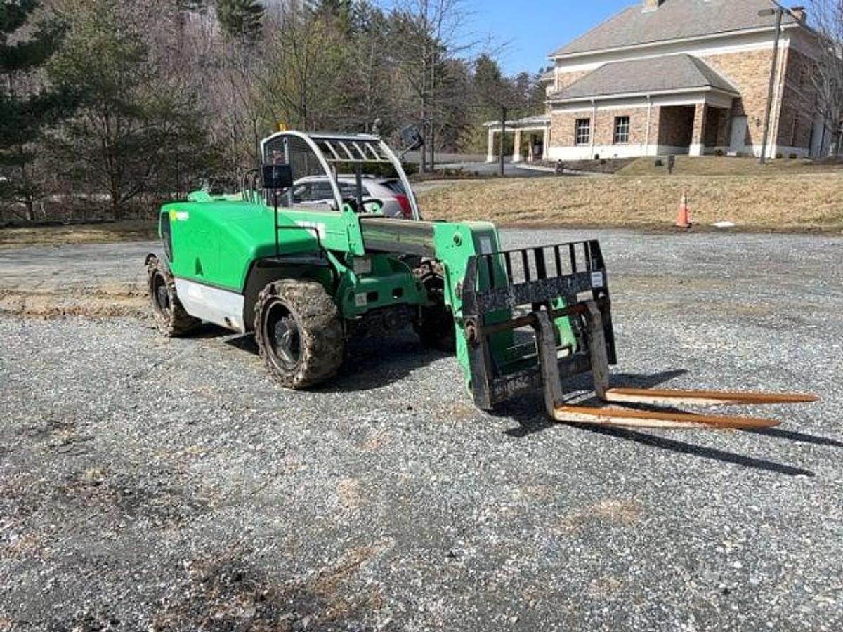 Used 2014 GENIE GTH-5519 Year - 2014 Model - GTH5519 Hours - 2235