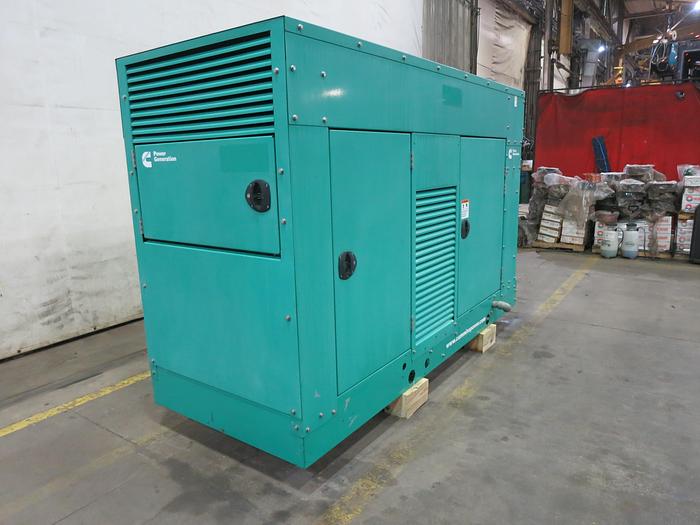 Used Used Cummins GGLB Natural Gas / Propane Generator, 320 Hrs, 150 KW