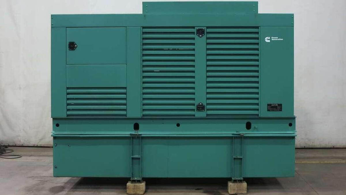 Used Used Cummins DFAB Diesel Generator, 330 Hrs 230 kW
