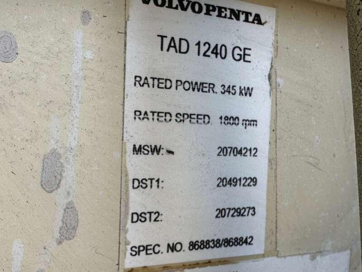 Used Used Kohler 300REOZV Diesel Generator, 308 Hrs 300 kW