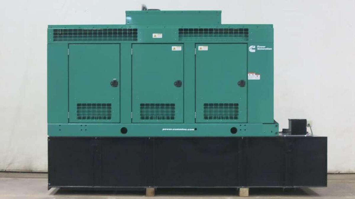 Used Used Cummins DFEJ QSX15-G9 NR2 Diesel Generator 91 Hrs EPA Tier 2 450 kW