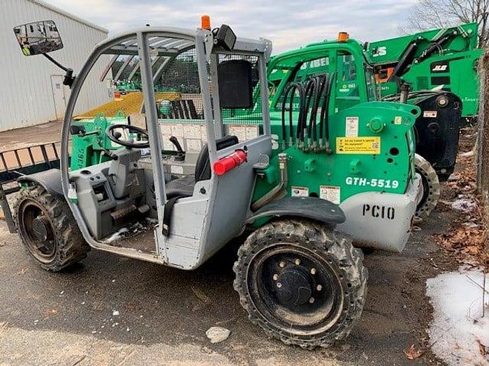 Used 2013 GENIE GTH5519