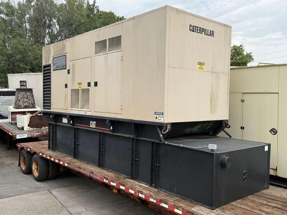 Used Used Caterpillar 3412 Diesel Generator, 465 Hrs  550 kW