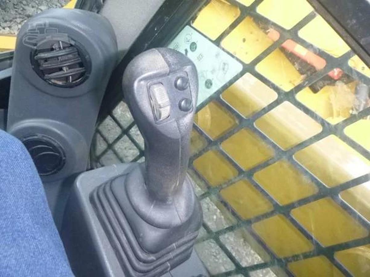 Used 2023 Caterpillar 259D3