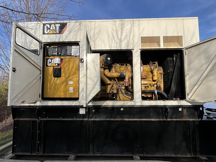 Used Used Caterpillar C27 Diesel Generator 261 Hrs EPA Tier 2, 750 KW