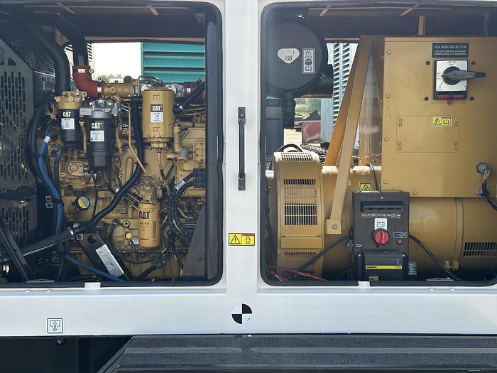 Used Used Caterpillar XQ230 Rental Grade Diesel Generator, 4588 Hrs, EPA Tier 4F, 200 KW