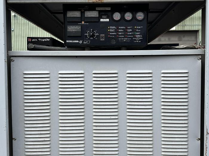 Used Used Detroit Diesel 180DSEJ Diesel Generator 393 Hrs, 180 KW