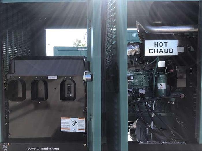 New Cummins 125 kW standby (112.5 kW prime) diesel generator set, model C125D6C