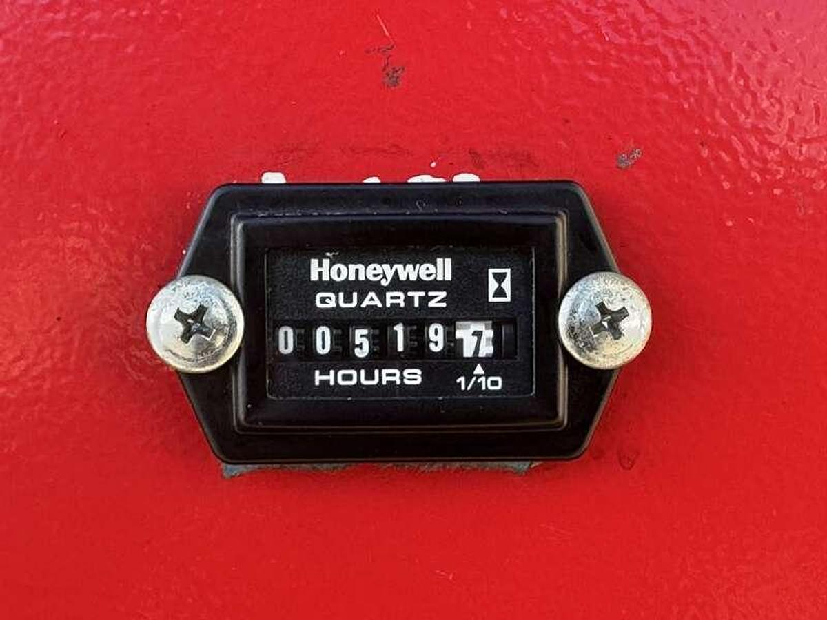 Used Used MTU DS00500 10V1600G80S Diesel Generator, 585 Hrs, EPA Tier 2  500 kW