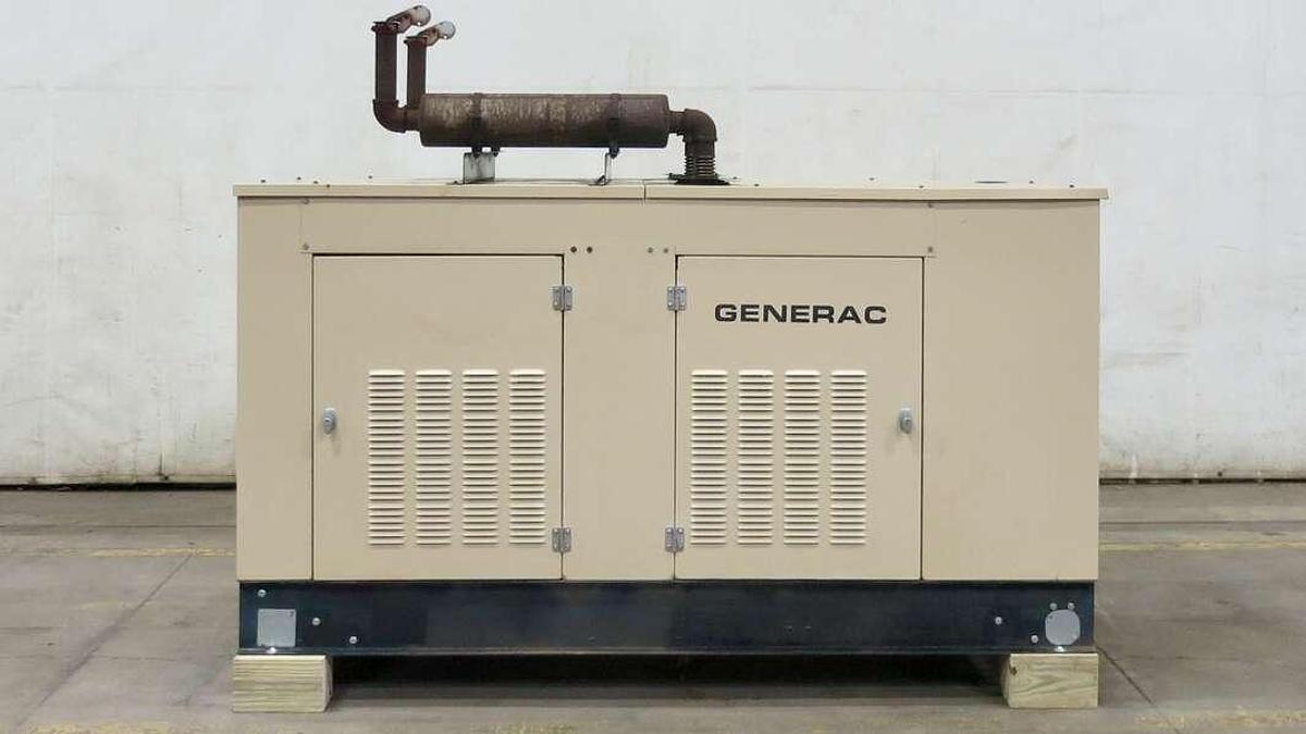 Used Used Generac SG0050 Natural Gas / Propane Generator, 414 Hrs 50 kW