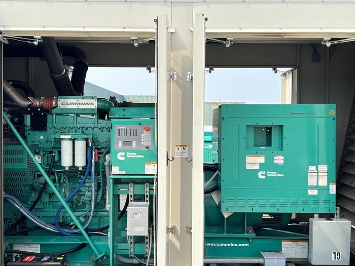 Used Used Cummins DQCB QSK23-G7 NR2 Diesel Generator, 205 Hrs, EPA Tier 2, 750 KW