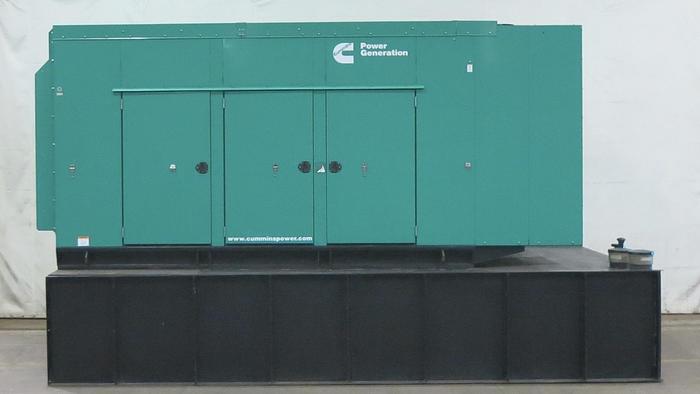 Used Used Cummins DFEK QSX15-G9 Diesel Generator, 300 Hrs, EPA Tier 2, 500 KW