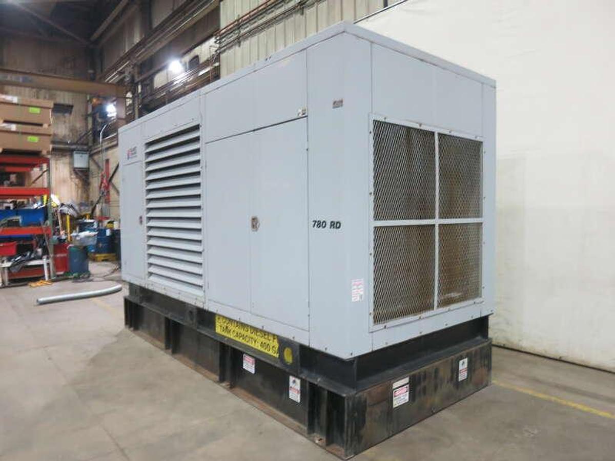 Used Used Elliot 780 RD Diesel Generator, 306 Hrs  750 kW