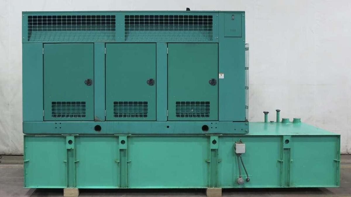 Used Cummins DFEK QSX15-G9 Diesel Generator, 371 Hrs, EPA Tier 2 500 kW