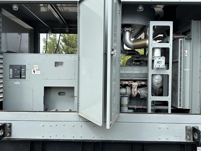 Used Used MTU DS600 12V1600G80S Diesel Generator, 188 Hrs, EPA Tier 2, 600 KW