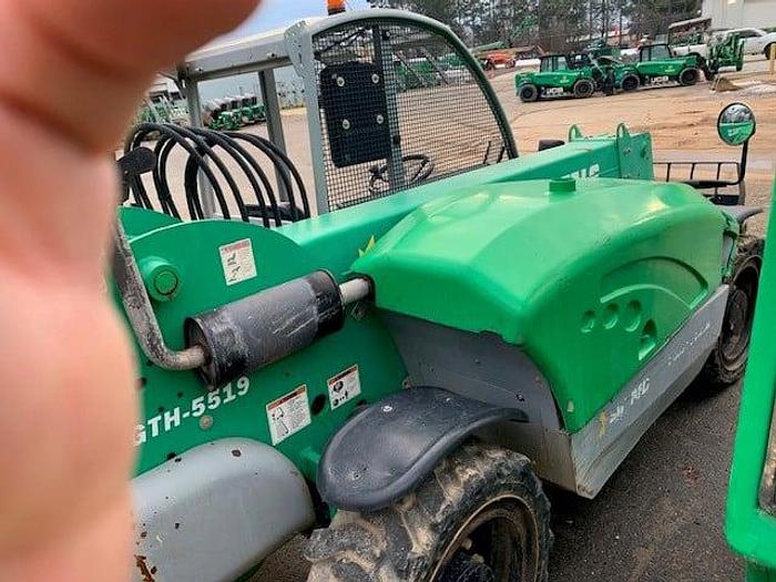 Used 2013 GENIE GTH5519