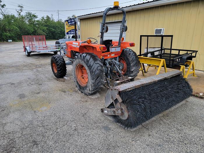 Used KUBOTA 6800 4X4