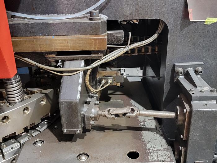 Used CNC PUNCH PRESS 