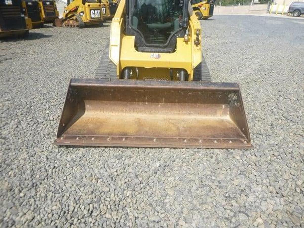 Used 2023 Caterpillar 259D3