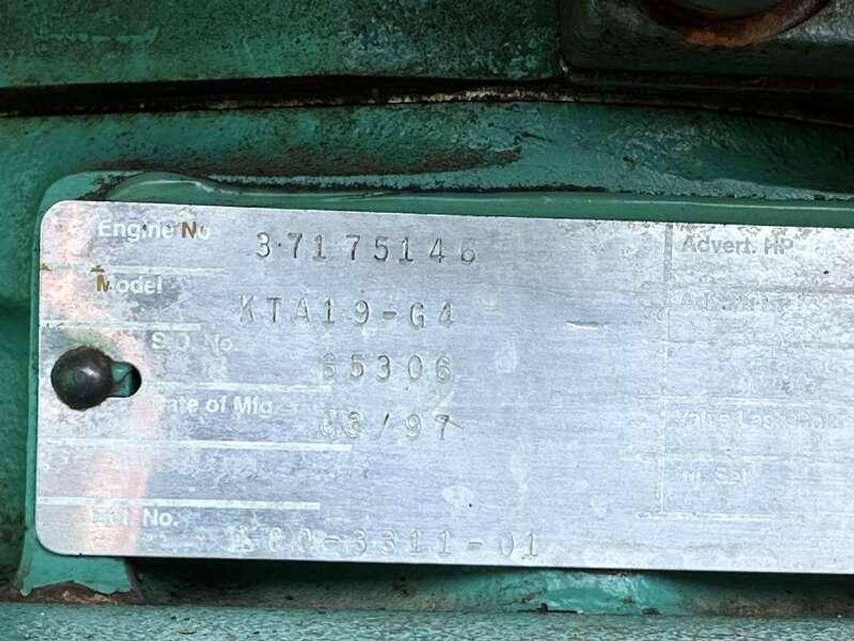 Used Used Cummins DFED KTA19-G4 Diesel Generator, 82 Hrs 500 kW