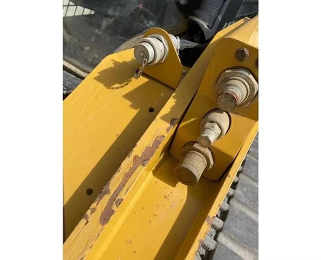 Used CATERPILLAR 279D Compare Track Skid Steers 2019