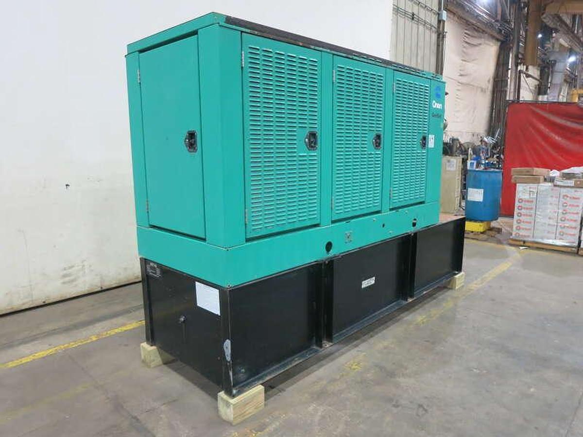 Used Used Cummins DGDA Diesel Generator, 728 Hrs