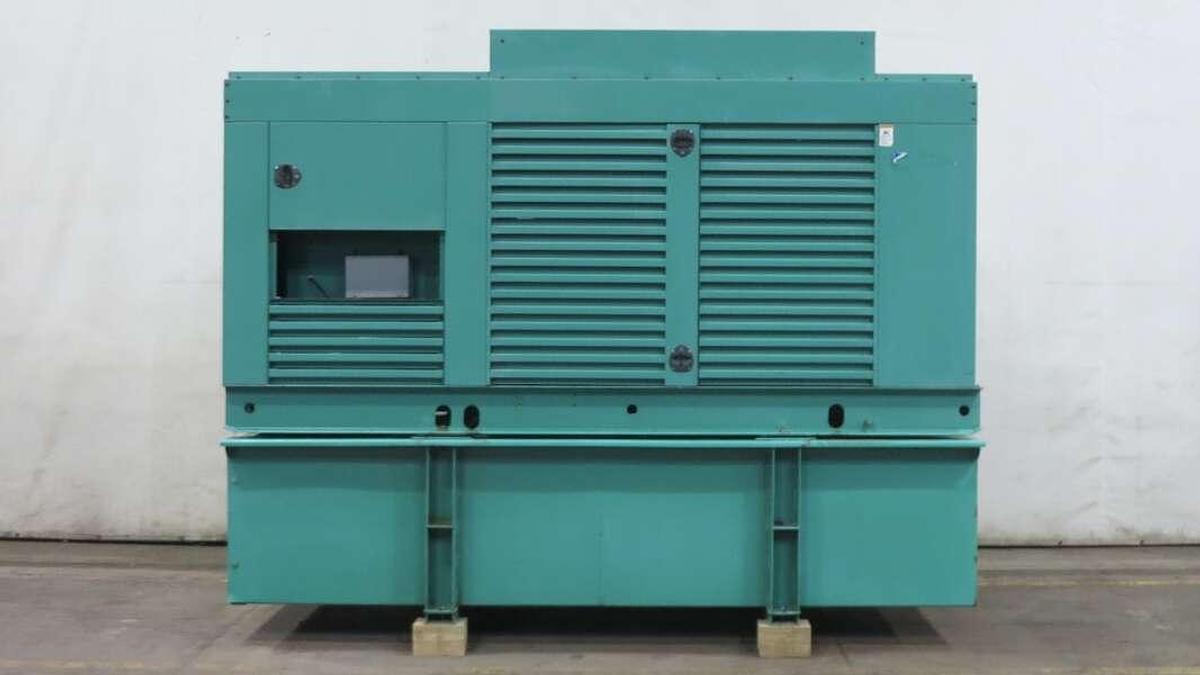 Used Used Cummins DFCB Diesel Generator, 377 Hrs All right 300 kW
