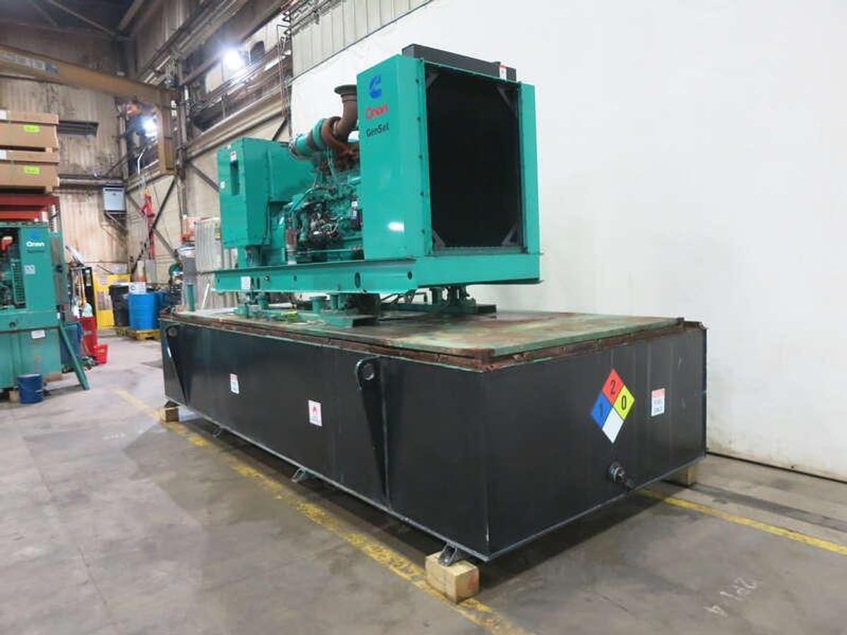 Used Used Cummins 350DFCC NTA-855-G3 Diesel Generator, 485 Hrs, 350 KW