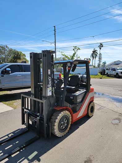 Forklift