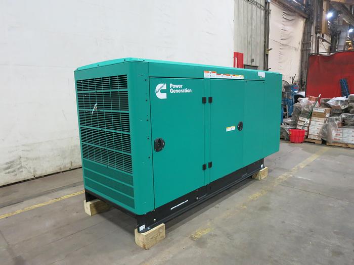 New Cummins C100N6 QSJ8.9G Natural Gas / Propane Generator, EPA Certified 1 or 3 Phase, 100 KW