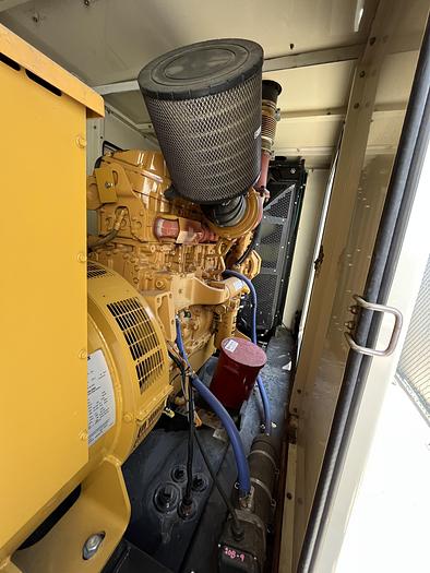 Used Used Caterpillar C15 Diesel Generator 429 Hrs EPA Tier 2 Â , 400 KW
