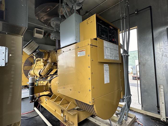 Used Used Caterpillar 3412 Diesel Generator, 1159 Hrs, 600 KW