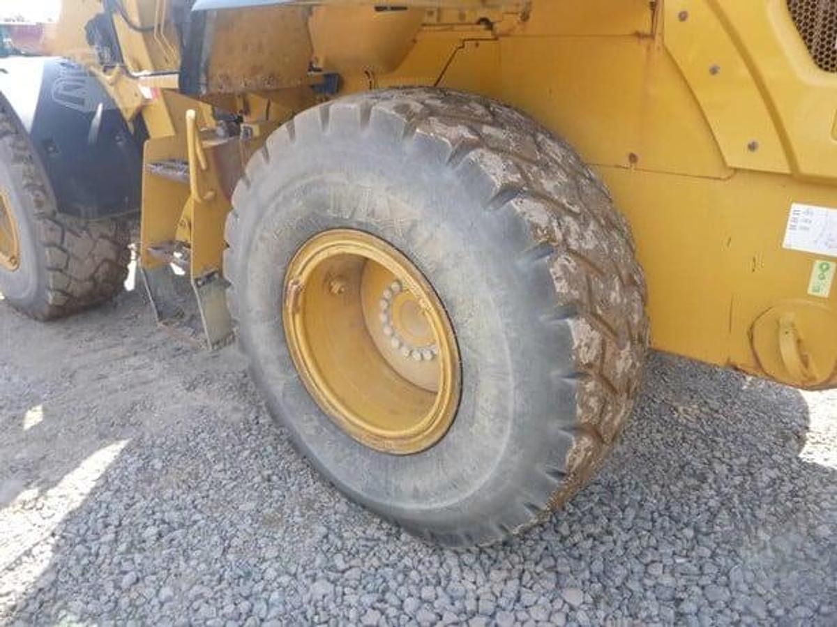 Used 2016 Caterpillar 926M