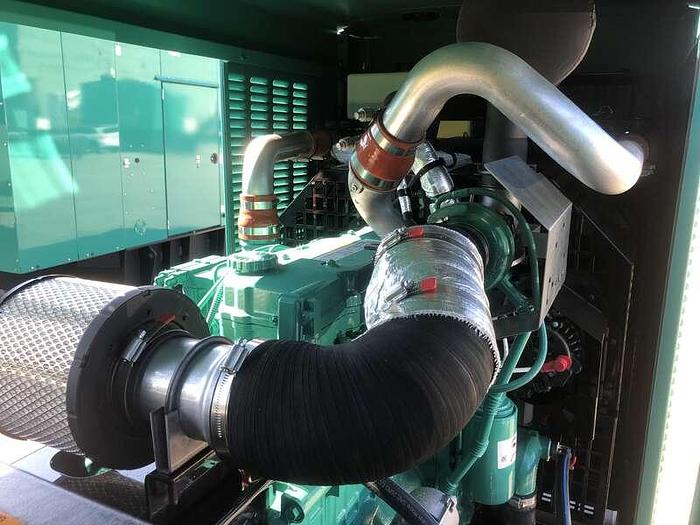 New Cummins 125 kW standby (112.5 kW prime) diesel generator set, model C125D6C