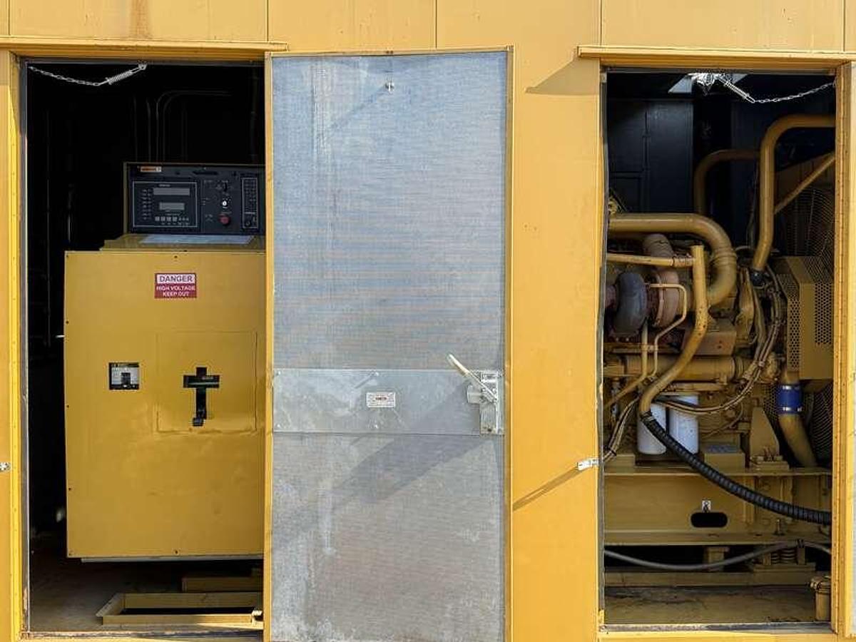 Used OK let's get this onesed Caterpillar 3412 Diesel Generator, 852 Hrs 800 kW