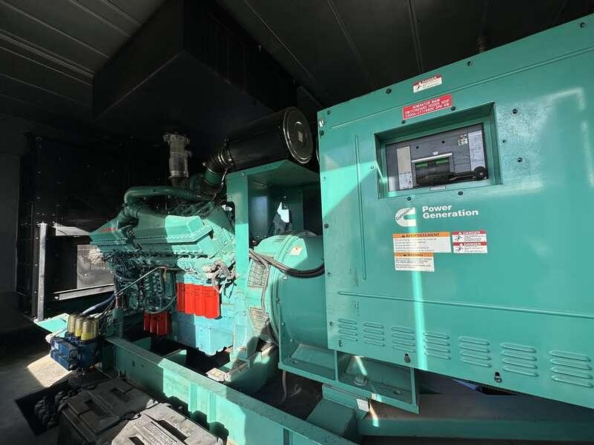 Used Used Cummins DQGAB Diesel Generator, 770 Hrs, EPA Tier 2 1500 kW