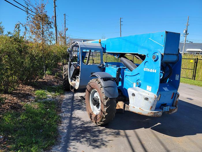 Used 2013 Genie GTH844