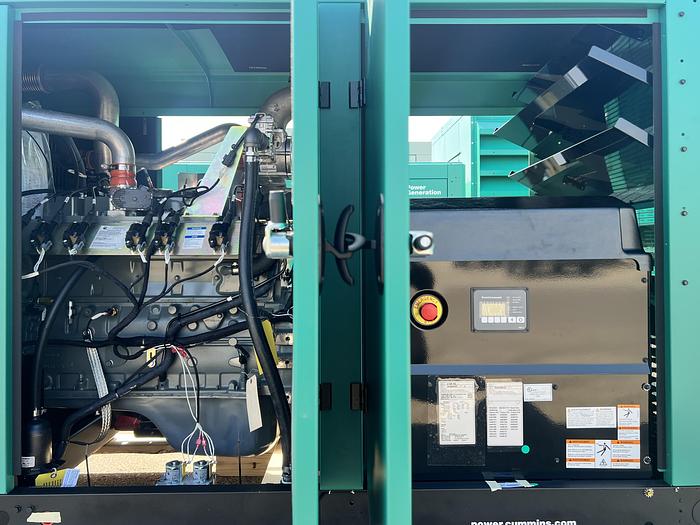 New Cummins C100N6 QSJ8.9G Natural Gas / Propane Generator, EPA Certified 1 or 3 Phase, 100 KW