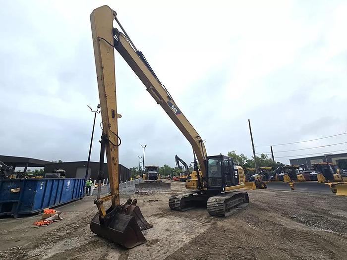 Used 2015 Caterpillar 323FL