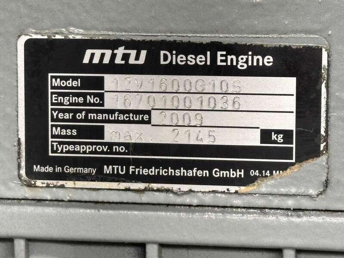 Used Used MTU DS550 12V1600G10S Diesel Generator 119 Hrs EPA Tier 2 550 kW
