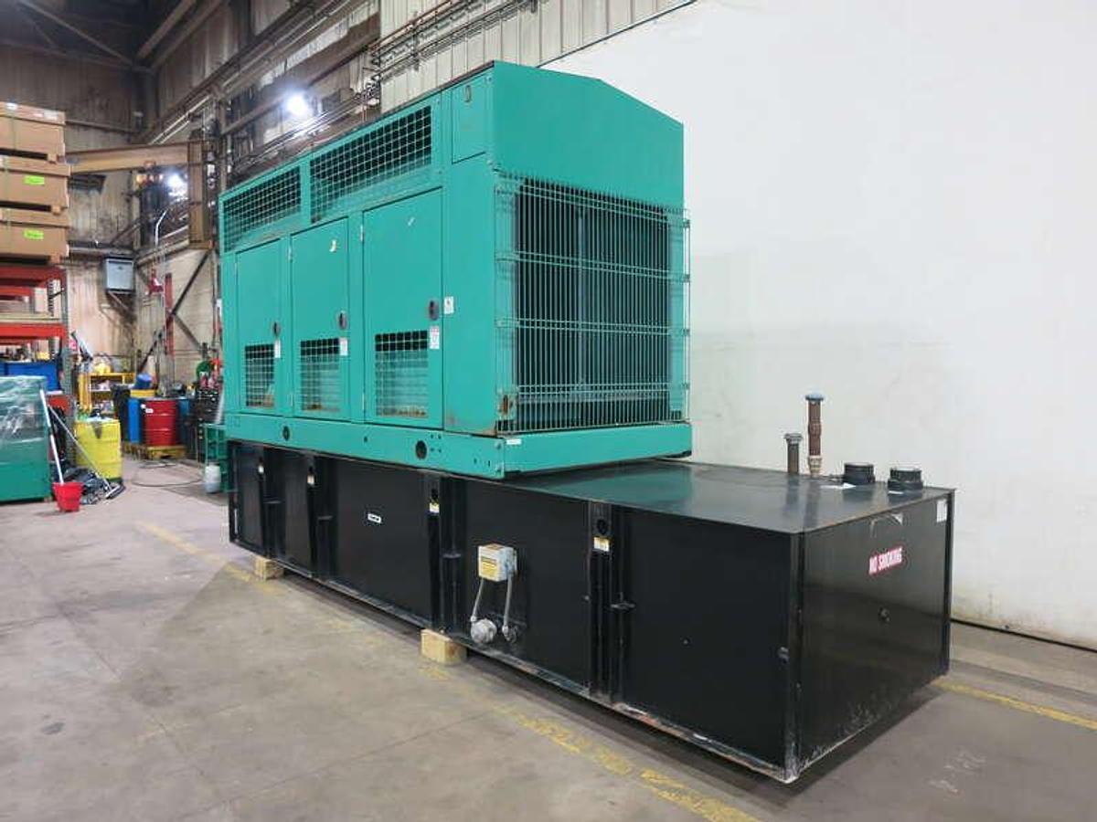 Used Cummins DFEK QSX15-G9 Diesel Generator, 887 Hrs500 kW