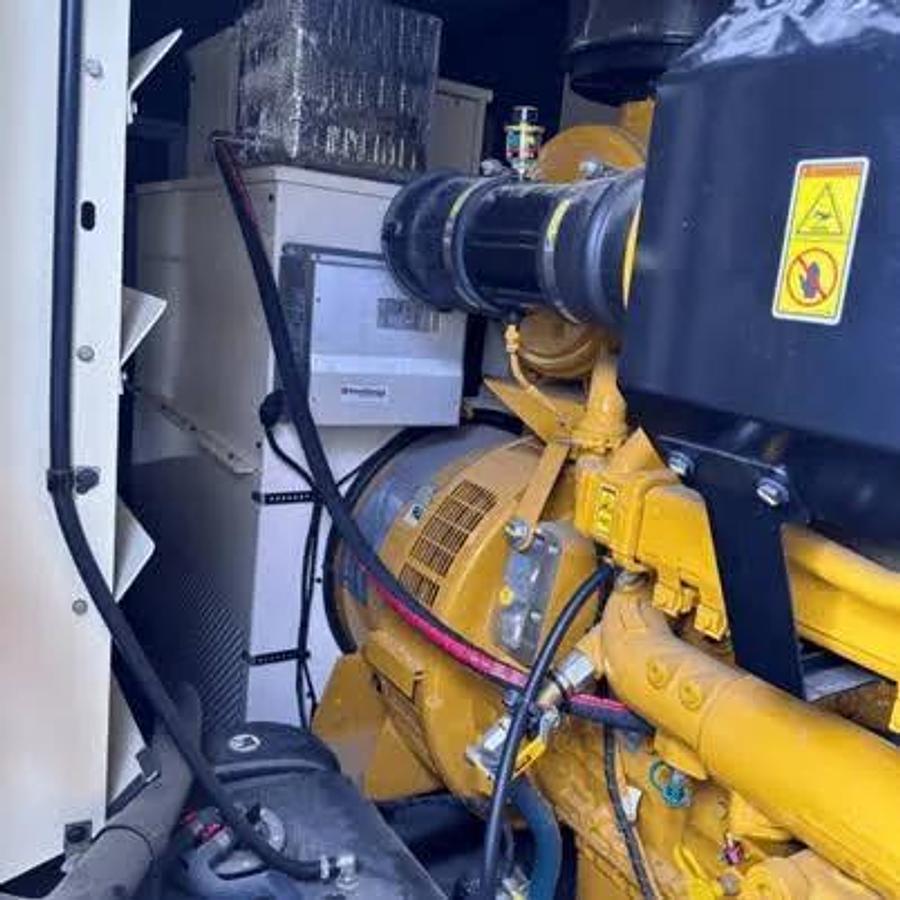 Used Cat® XQ1140 Rental Generator Set