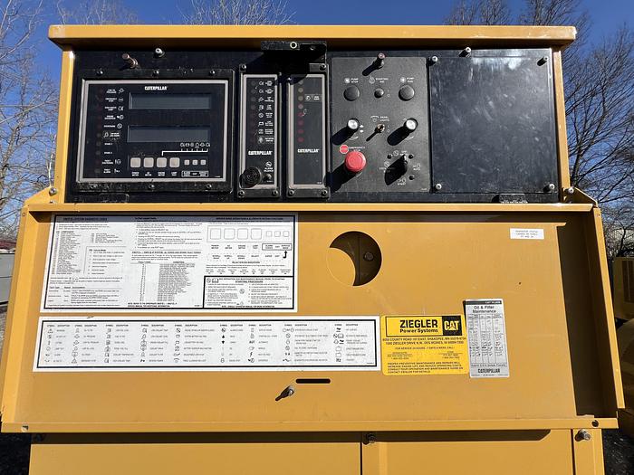 Used Used Caterpillar 3412 Diesel Generator, 735 Hrs, 600 KW