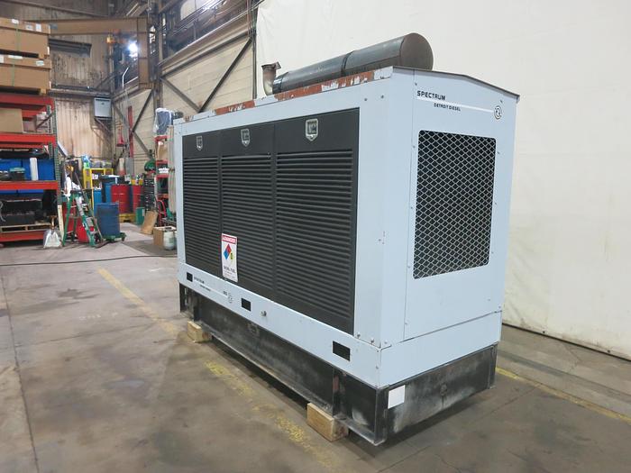 Used Used Detroit Diesel 180DSEJ Diesel Generator 393 Hrs, 180 KW