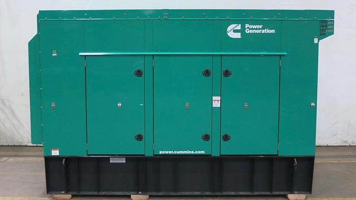 Used Used Cummins DFEJ QSX15-G9 NR2 Diesel Generator 434 Hrs EPA Tier 2, 450 KW