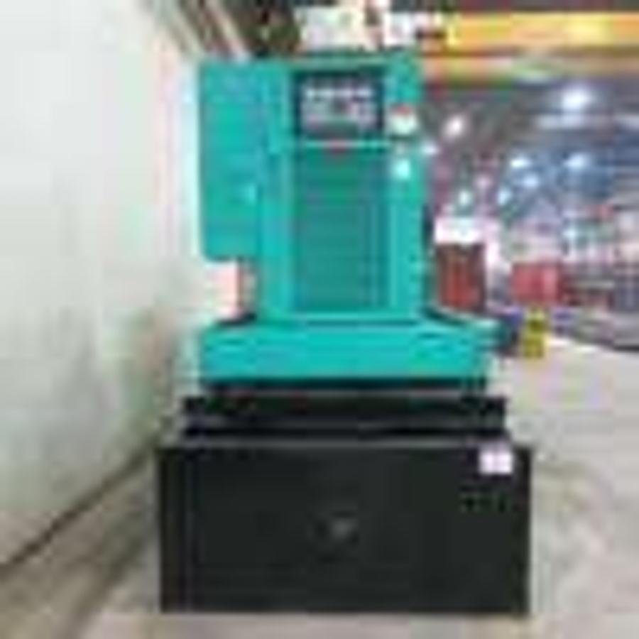 Used Used Cummins DFLC KTA50-G3 Diesel Generator, 827 Hrs, 1250 KW