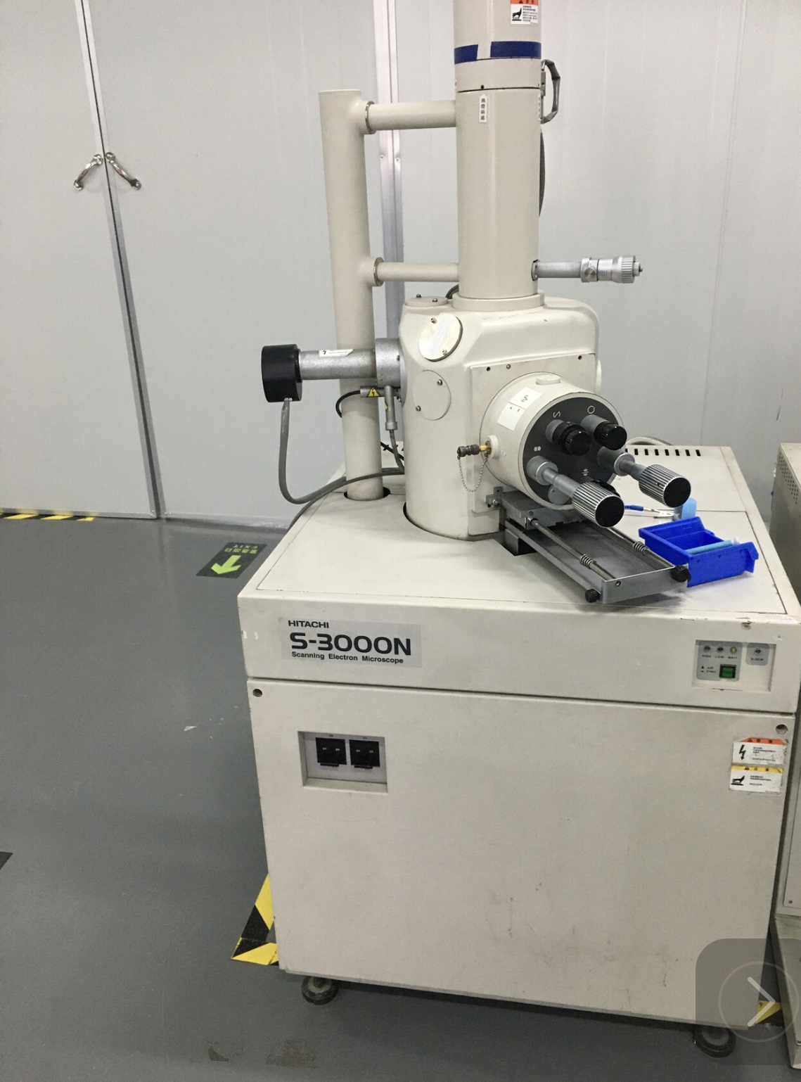 Used Hitachi S-3000N SEM