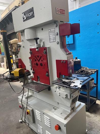 Usato Punzonatrice Idraulica Ficep 604