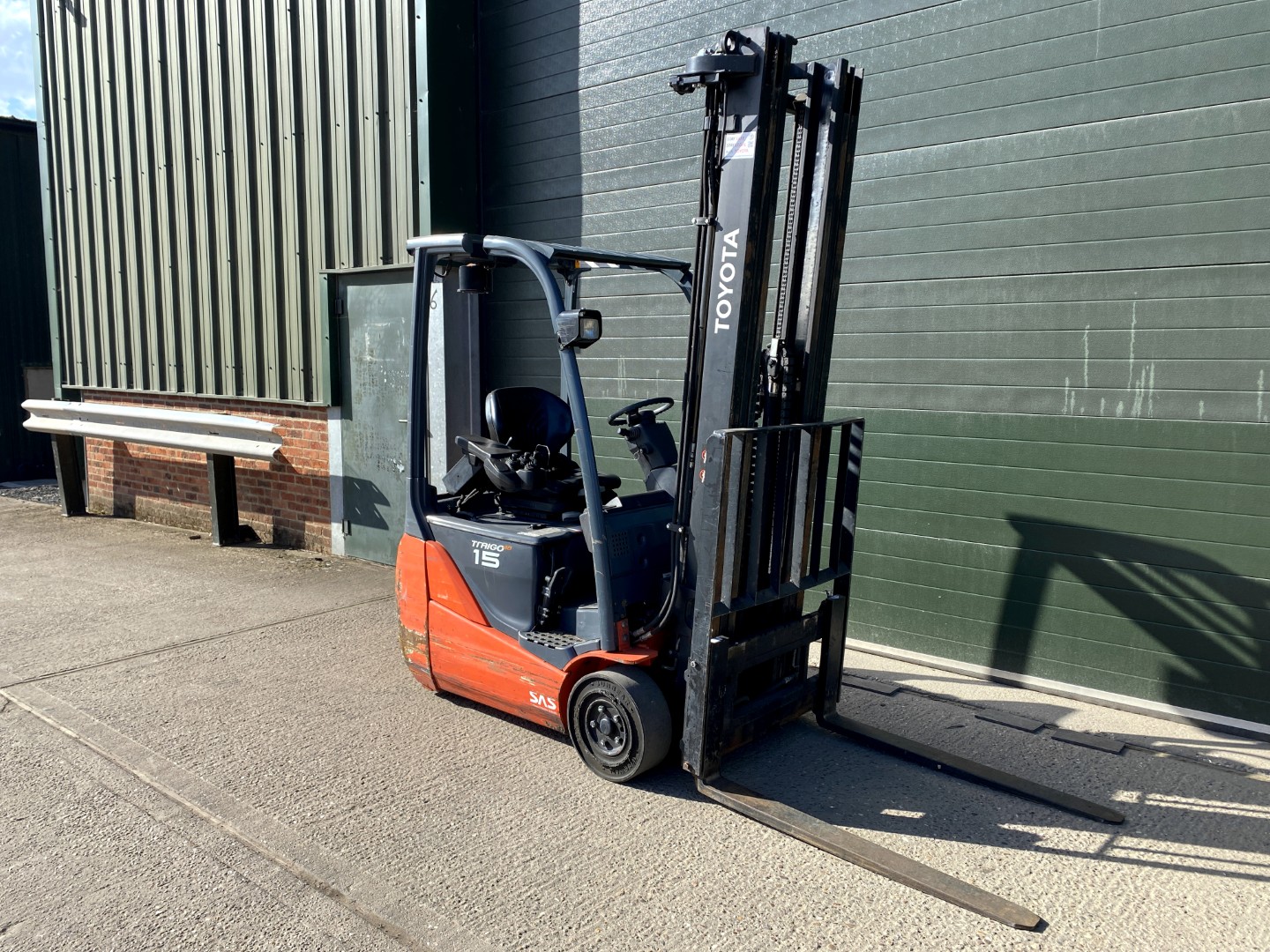 Used 2014 TOYOTA 8FBET15