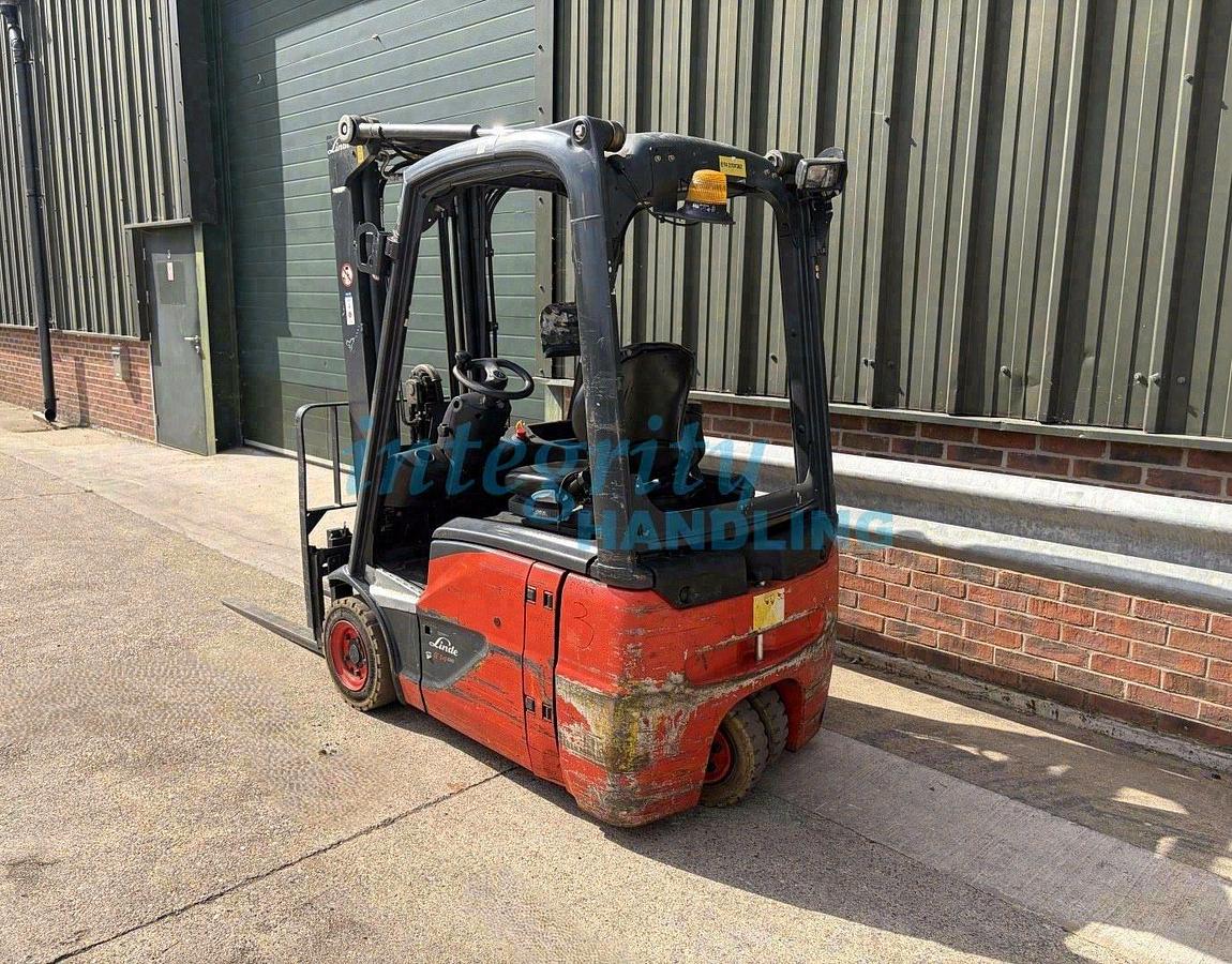 Used 2015 LINDE E14-02